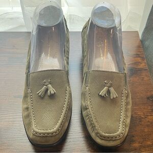 SAS Hope Women’s Green Tundra tassel Loafers - size 9.5N